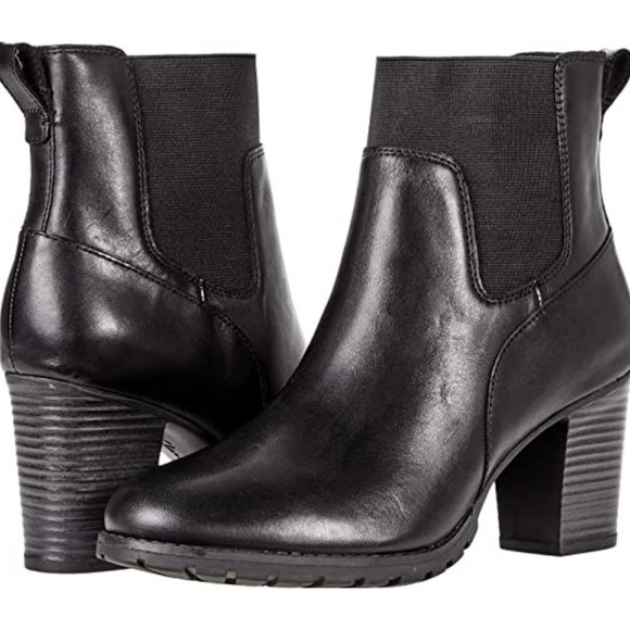 Clarks Shoes - Clarks Verona Ease Women's black Leather Ankle Boots